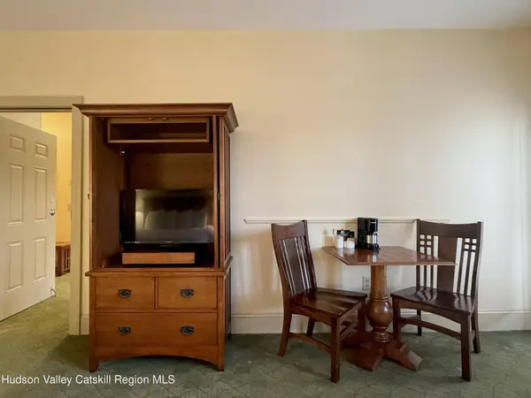 62 Liftside DR #332-334, Hunter, NY 12442