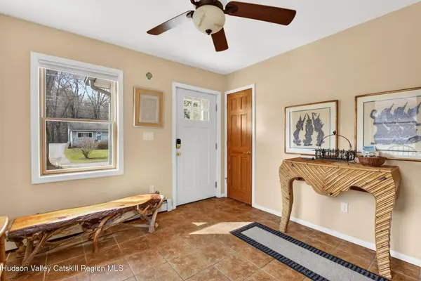 205 Esopus Creek RD, Saugerties, NY 12477