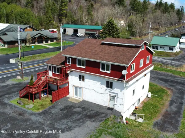 5759 Ny-23a, Tannersville, NY 12485