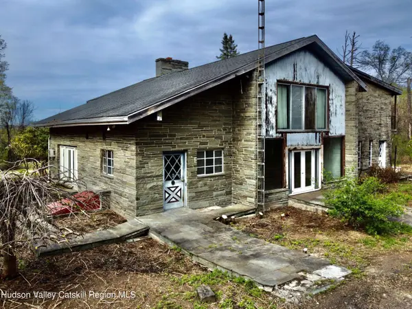 3058 New York 32, Saugerties, NY 12477