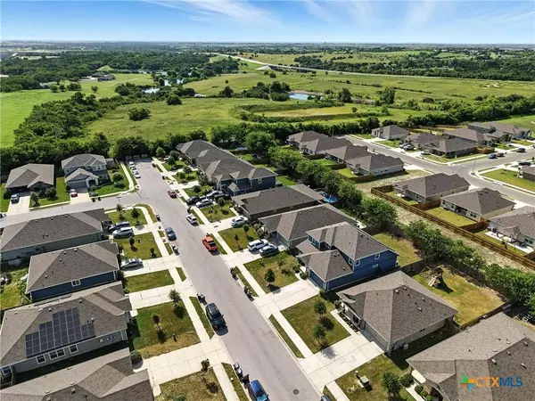 416 Cassandra DR, Hutto, TX 78634