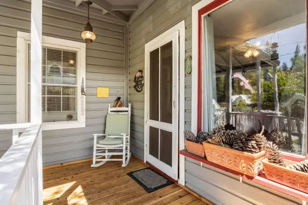 928 Sacramento ST, Dutch Flat, CA 95714