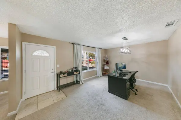 6004 Windlass CT, Citrus Heights, CA 95621