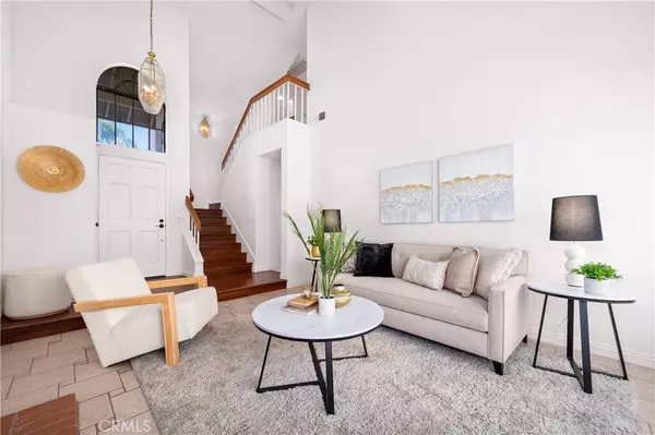 16 Snowberry, Rancho Santa Margarita, CA 92688