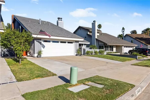 24465 Peacock St, Lake Forest, CA 92630