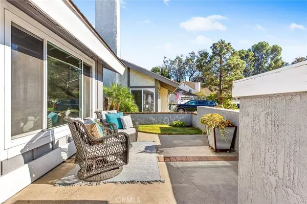 24465 Peacock St, Lake Forest, CA 92630