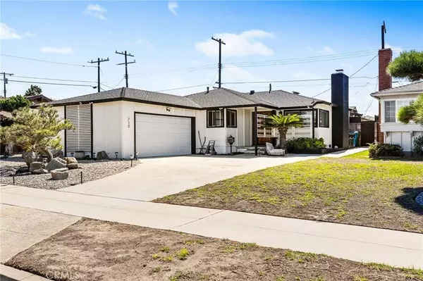 710 W 172nd St, Gardena, CA 90247