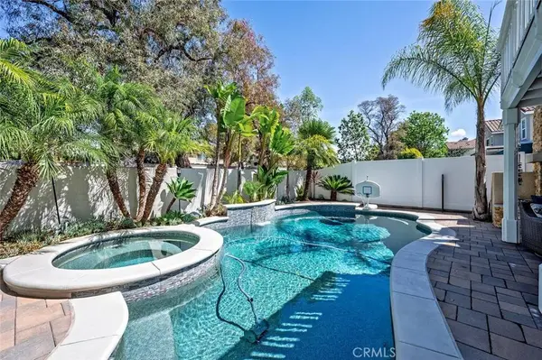 3 Via Amor, Rancho Santa Margarita, CA 92688