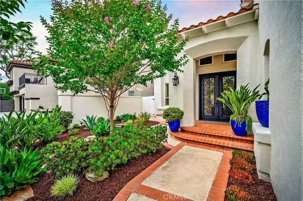 3 Sembrado, Rancho Santa Margarita, CA 92688