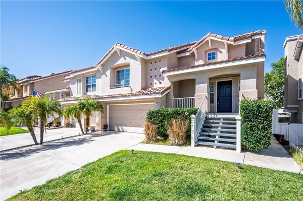 24 Calle Fortuna, Rancho Santa Margarita, CA 92688