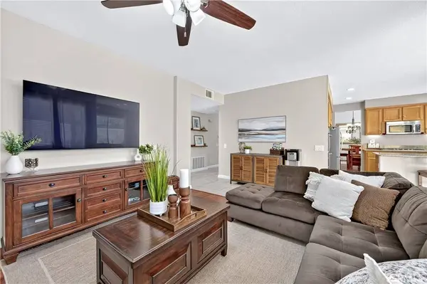 33 Calle Gazapo, Rancho Santa Margarita, CA 92688