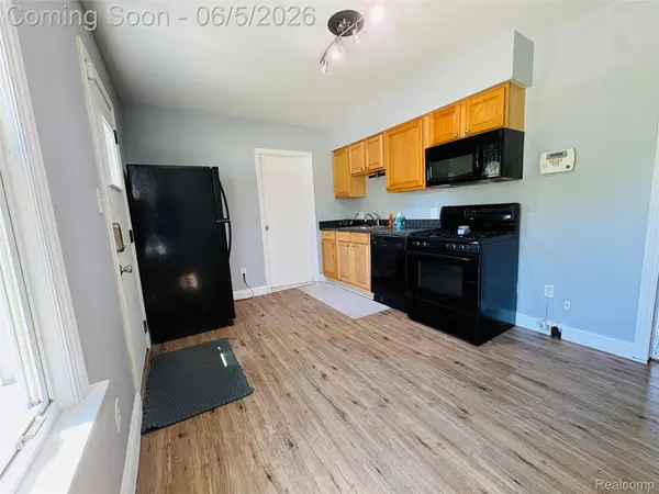 27305 Townley ST, Madison Heights, MI 48071
