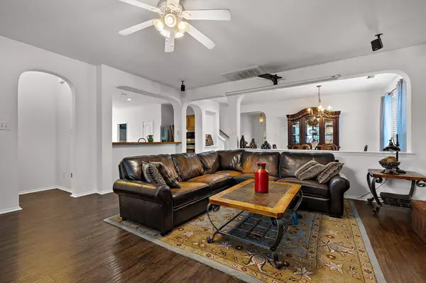 2009 Hanging Rock DR, Pflugerville, TX 78660