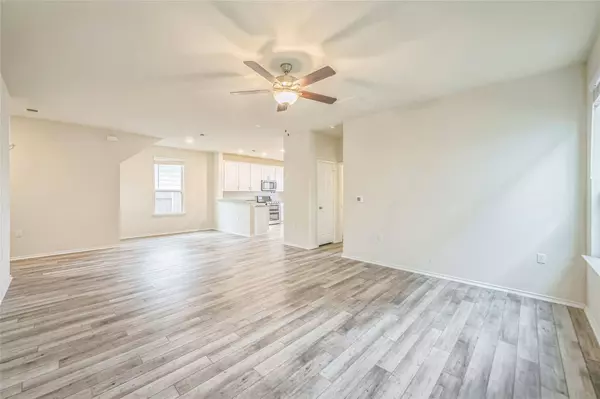 10401 American Paint WAY, Manor, TX 78653