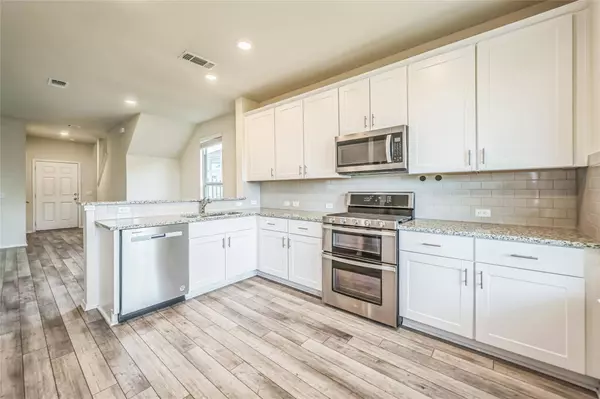 10401 American Paint WAY, Manor, TX 78653