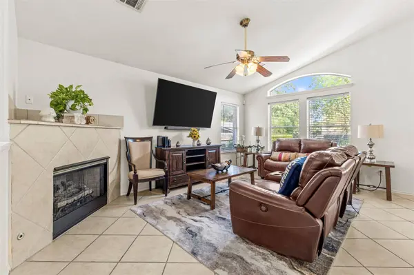 611 Settlement ST, Cedar Park, TX 78613
