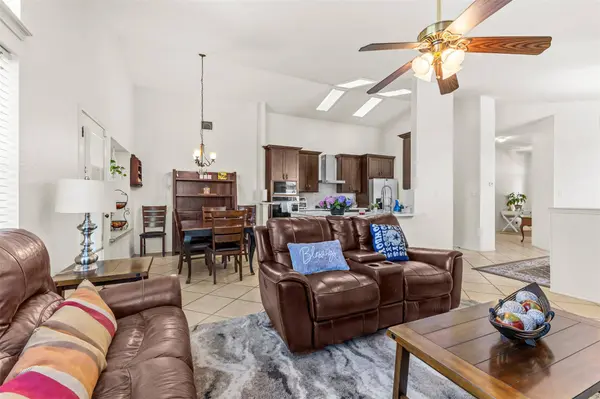 611 Settlement ST, Cedar Park, TX 78613