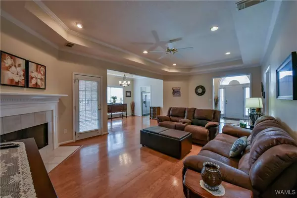 1094 Periwinkle DR, Tuscaloosa, AL 35405