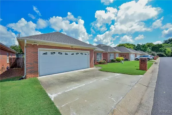 1094 Periwinkle DR, Tuscaloosa, AL 35405