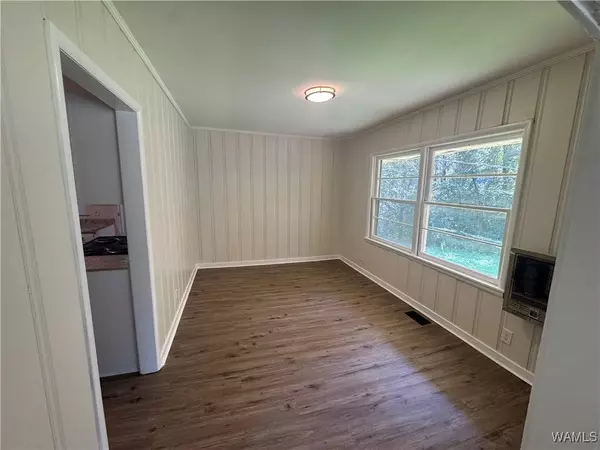 2629 Wood Dr NE, Centerpoint, AL 35215