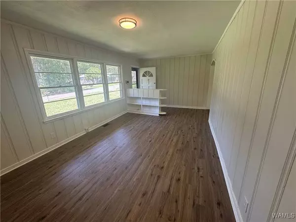 2629 Wood Dr NE, Centerpoint, AL 35215