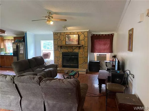 17026 Finnell Rd, Northport, AL 35475