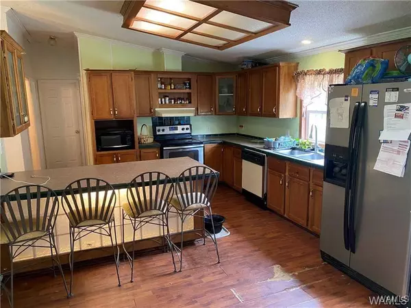 17026 Finnell Rd, Northport, AL 35475