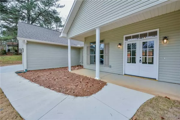 130 20th Ave NE, Tuscaloosa, AL 35404