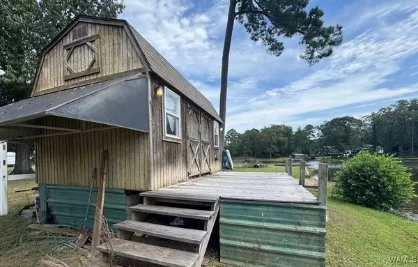 124 Clear Creek RD, Akron, AL 35441