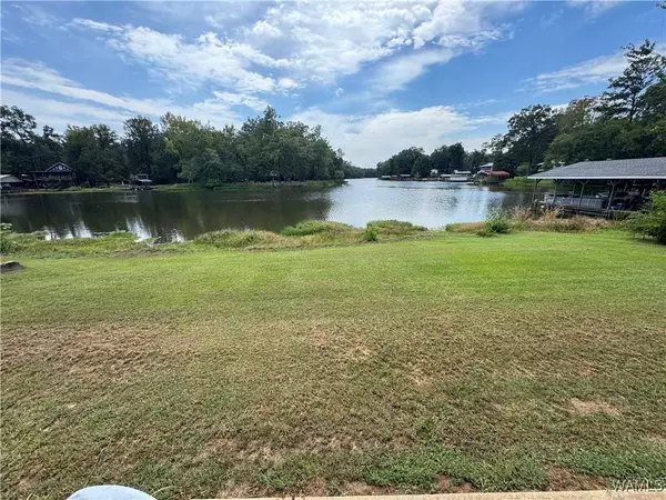 124 Clear Creek RD, Akron, AL 35441