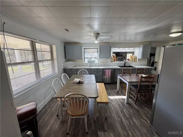 531 County Rd 125, Berry, AL 35546