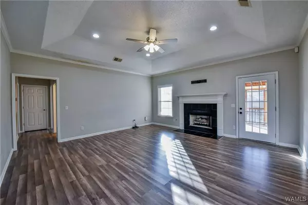 10202 Magnolia CT, Tuscaloosa, AL 35405