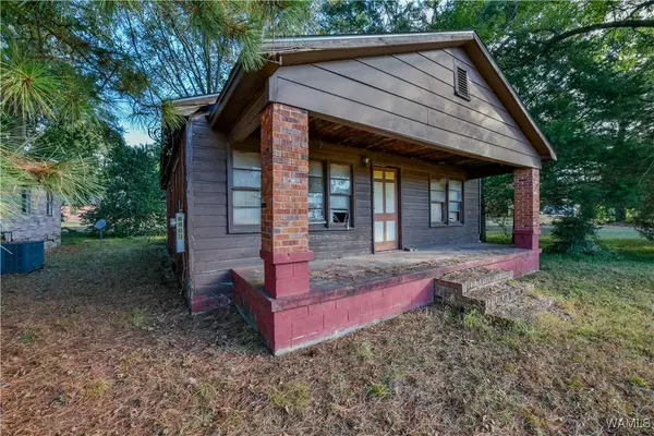 1008 Rice Mine RD, Northport, AL 35476