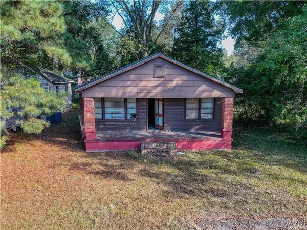 1008 Rice Mine RD, Northport, AL 35476