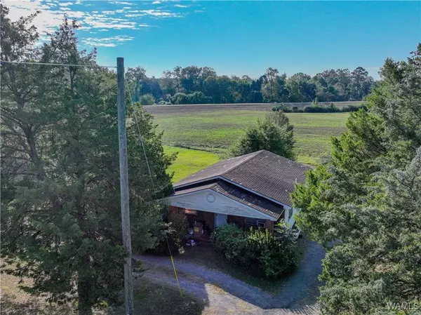 955 Rice Mine RD, Northport, AL 35476