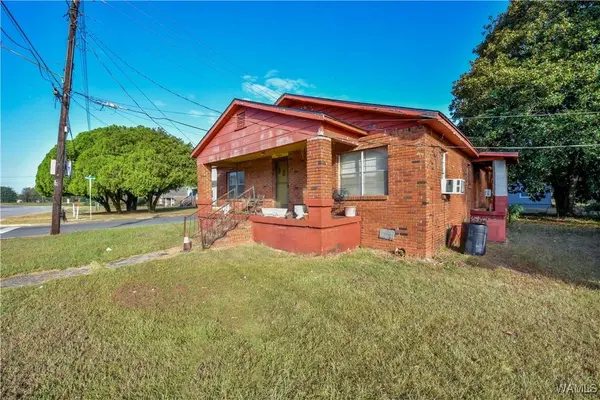 920 Rice Mine RD, Northport, AL 35476