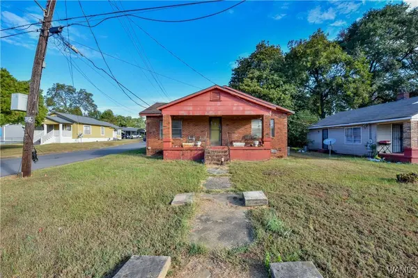 920 Rice Mine RD, Northport, AL 35476