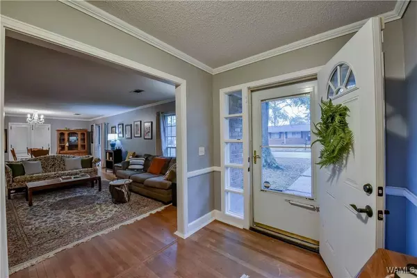 3801 12th PL E, Tuscaloosa, AL 35404