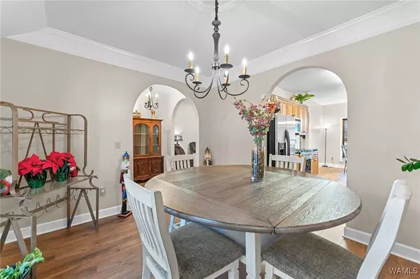 13712 Tab DR, Northport, AL 35475