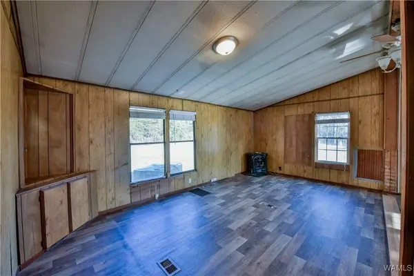 3441 CLEMENTS RD, Cottondale, AL 35453