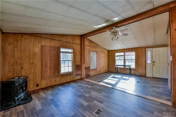 3441 CLEMENTS RD, Cottondale, AL 35453