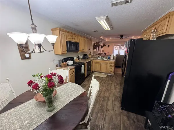 1221 Jamestown CIR, Moundville, AL 35474