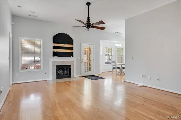 2413 Stardust DR, Tuscaloosa, AL 35405