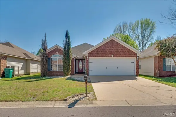 2413 Stardust DR, Tuscaloosa, AL 35405