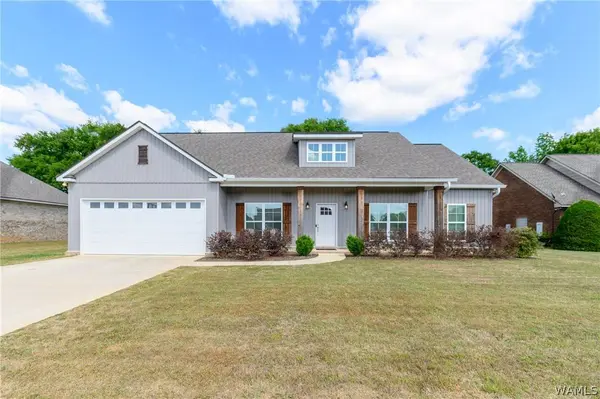 3010 Jamie LN, Moundville, AL 35474