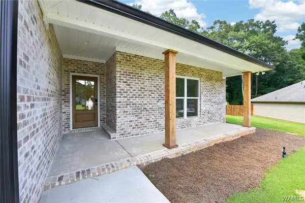 13550 Vineyard WAY, Northport, AL 35475