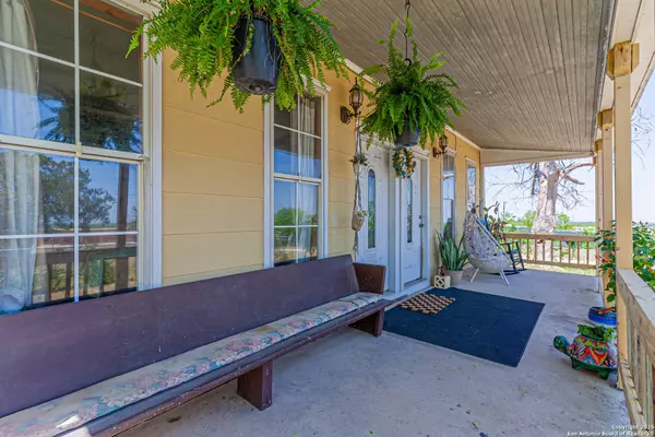 6432 FM725, New Braunfels, TX 78130