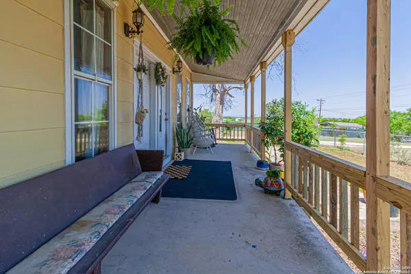 6432 FM725, New Braunfels, TX 78130