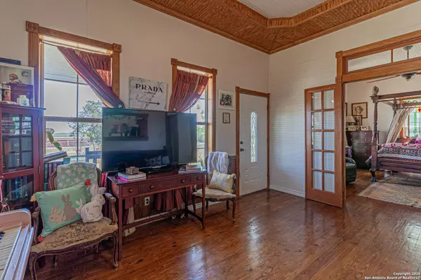 6432 FM725, New Braunfels, TX 78130