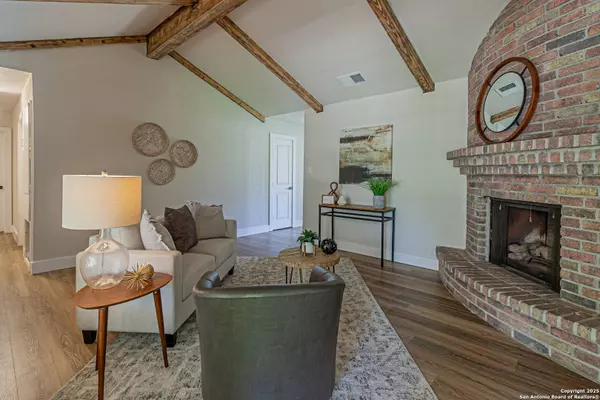 7226 Split Creek, San Antonio, TX 78238